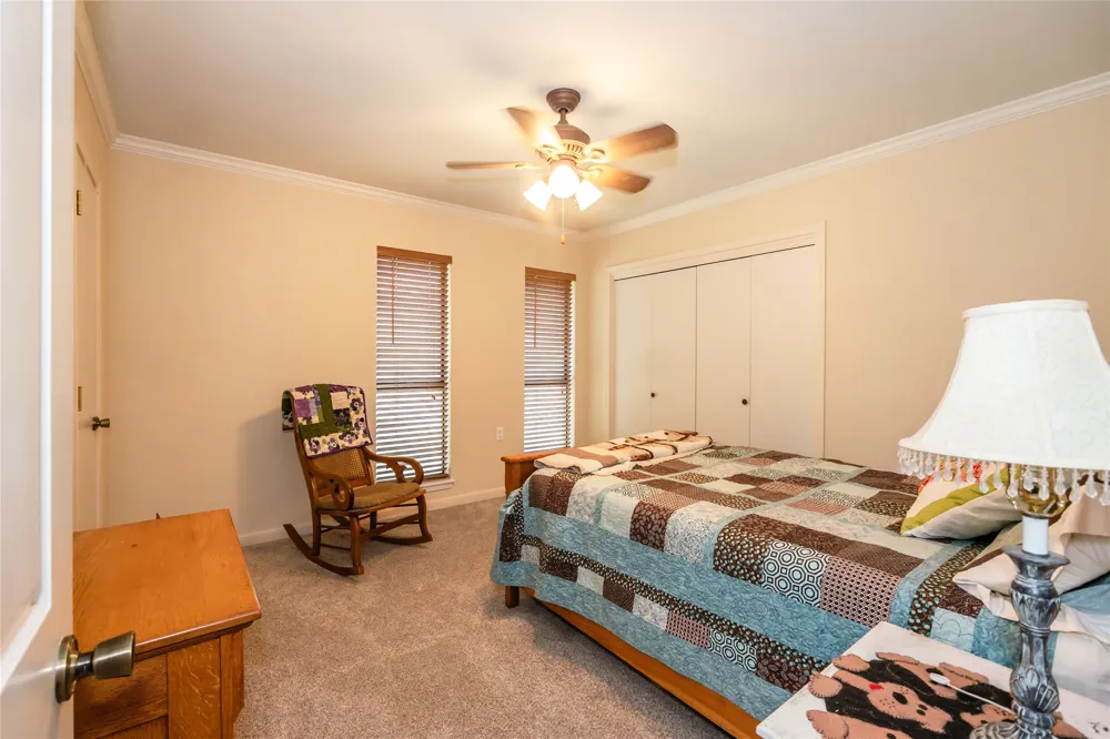 517 E Locust Street Nocona, TX 76255