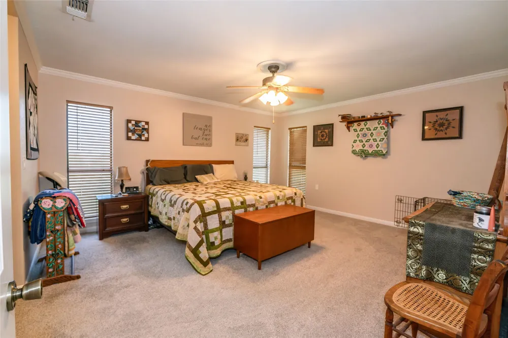 517 E Locust Street Nocona, TX 76255