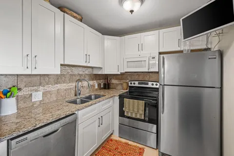 175 Suffolk E #175