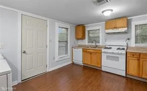 814 Lee Street Benton, LA 71006