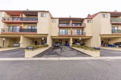 10 Empire Drive