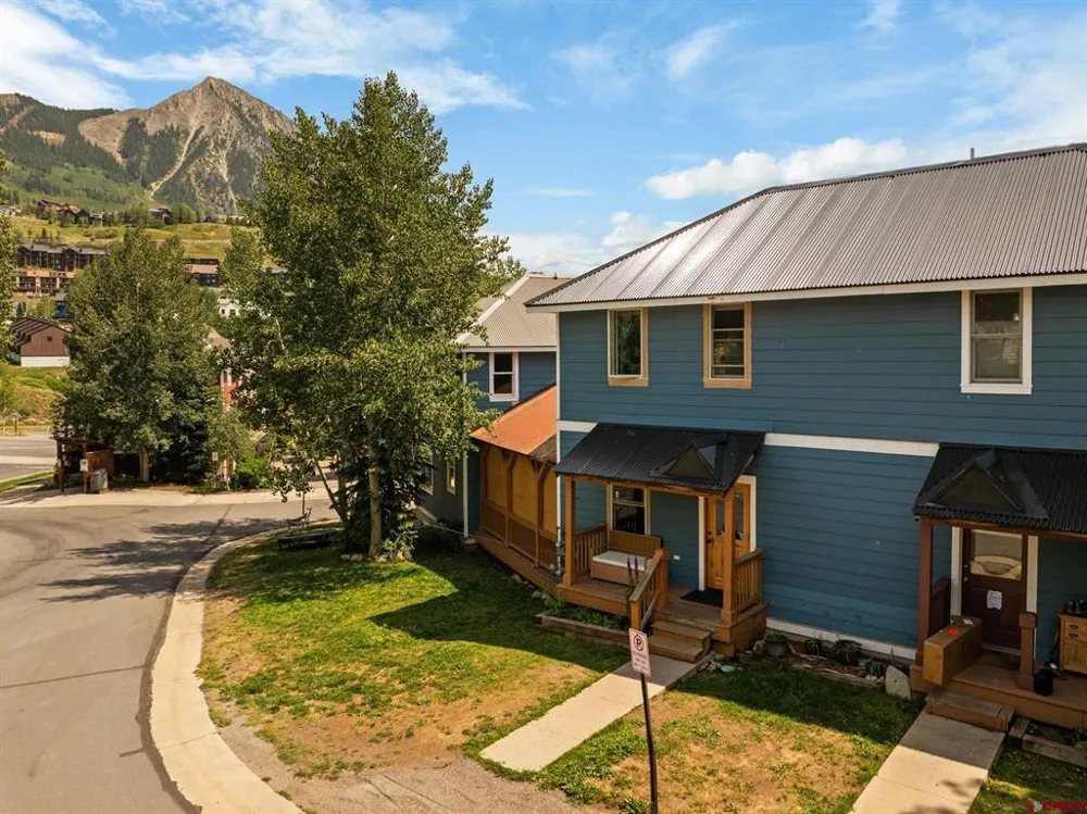 201 Pitchfork Drive Crested Butte, CO 81225