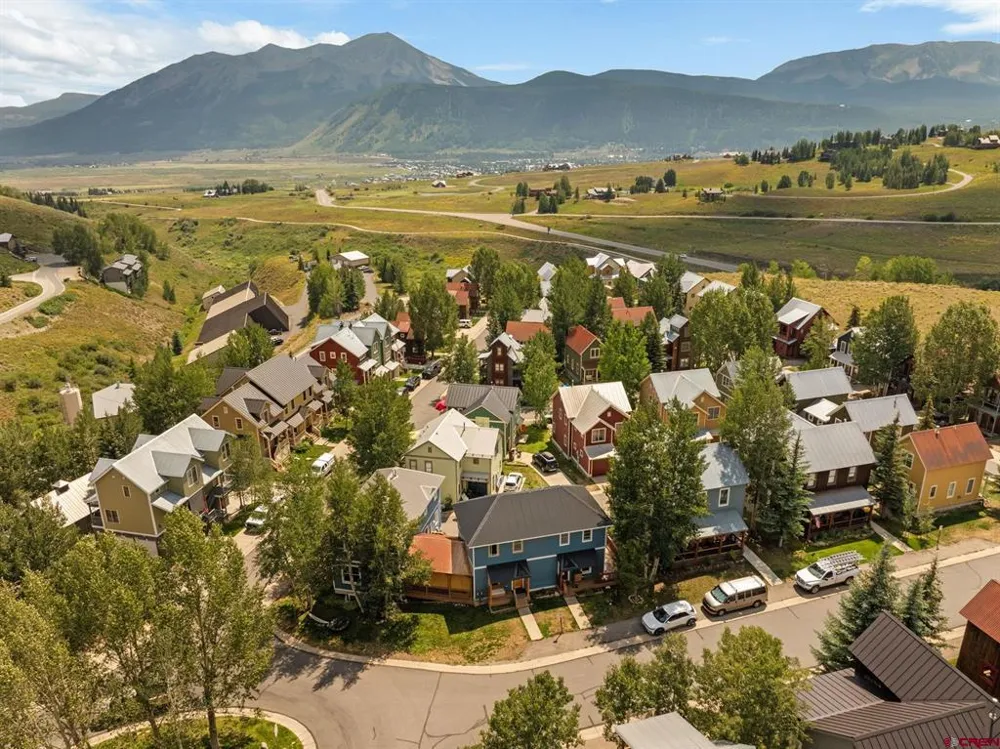 201 Pitchfork Drive Crested Butte, CO 81225