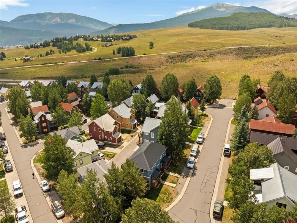 201 Pitchfork Drive Crested Butte, CO 81225