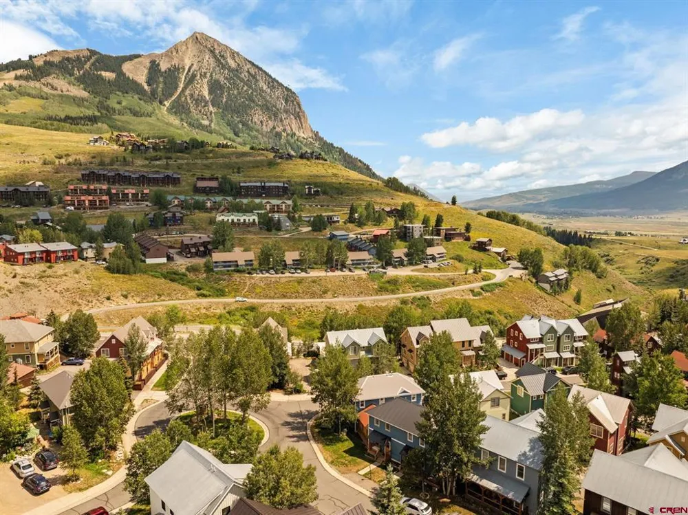201 Pitchfork Drive Crested Butte, CO 81225