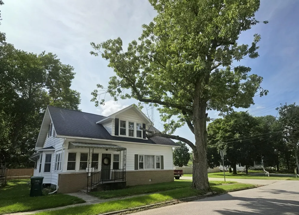 116 George Street North Judson, IN 46366