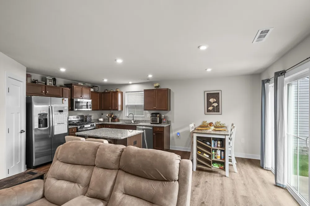 396 Streamview Dr White House, TN 37188