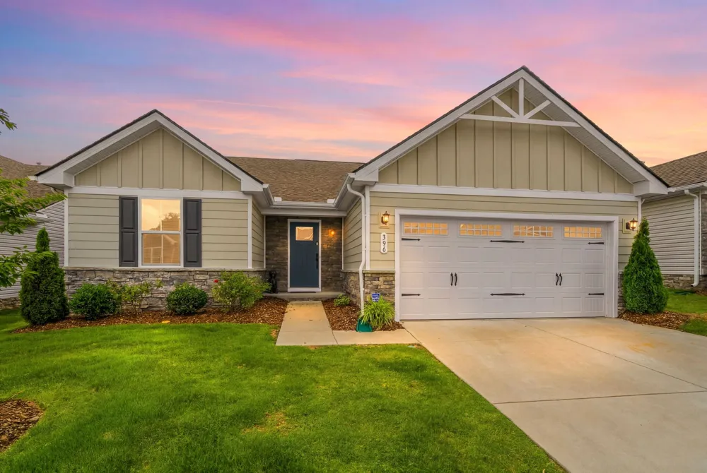 396 Streamview Dr White House, TN 37188