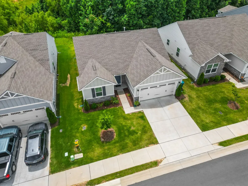 396 Streamview Dr White House, TN 37188