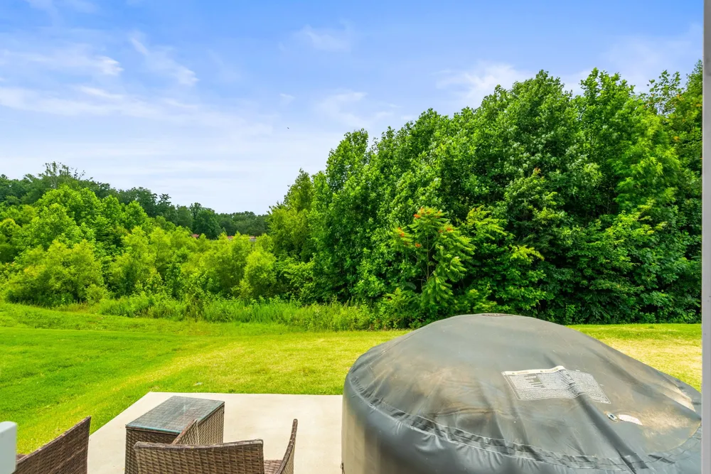 396 Streamview Dr White House, TN 37188