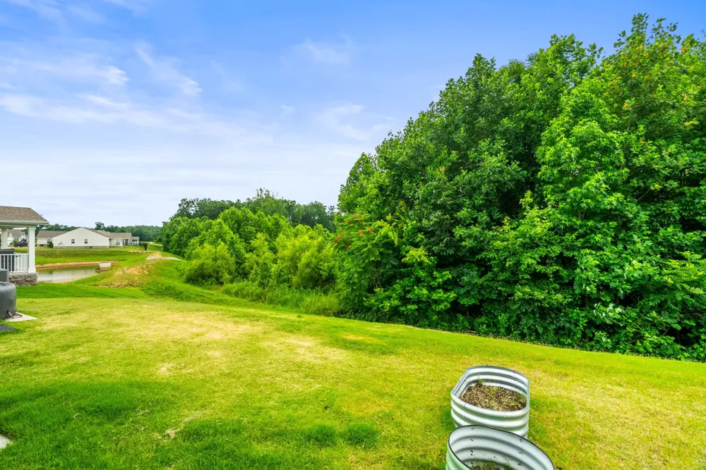 396 Streamview Dr White House, TN 37188