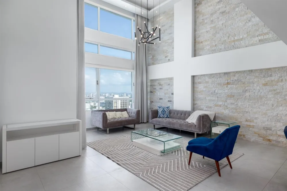 303 VILLAMIL #2003 San Juan, PR 00907