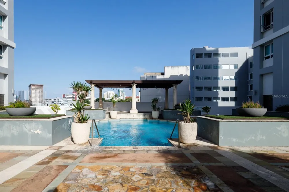 303 VILLAMIL #2003 San Juan, PR 00907