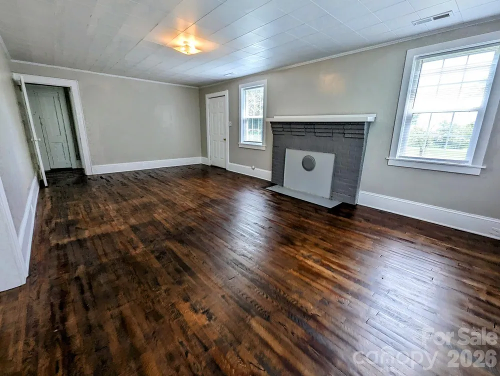 1862 Salem Church Road Lincolnton, NC 28092