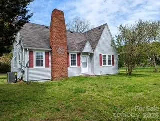1862 Salem Church Road Lincolnton, NC 28092