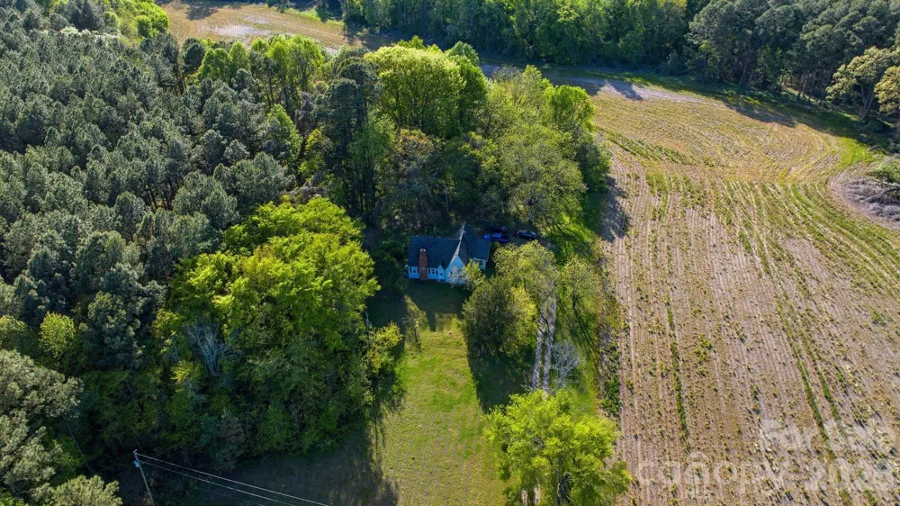 1862 Salem Church Road Lincolnton, NC 28092