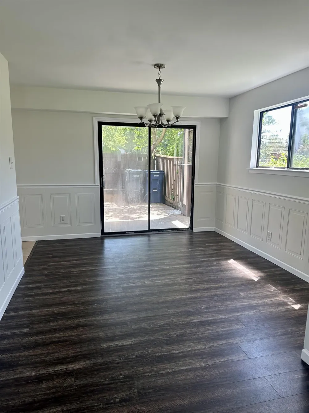 2416 Arbor Ct Mays Landing, NJ 08330