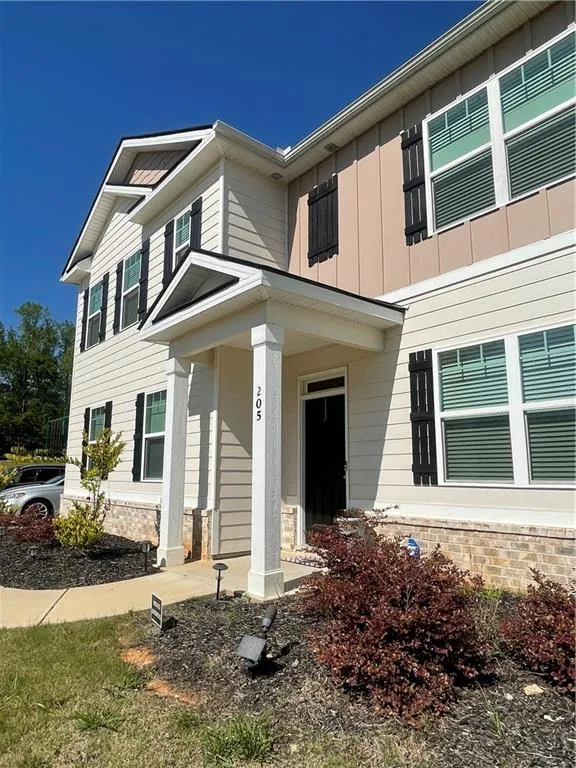 205 Sullivan Street Hampton, GA 30228