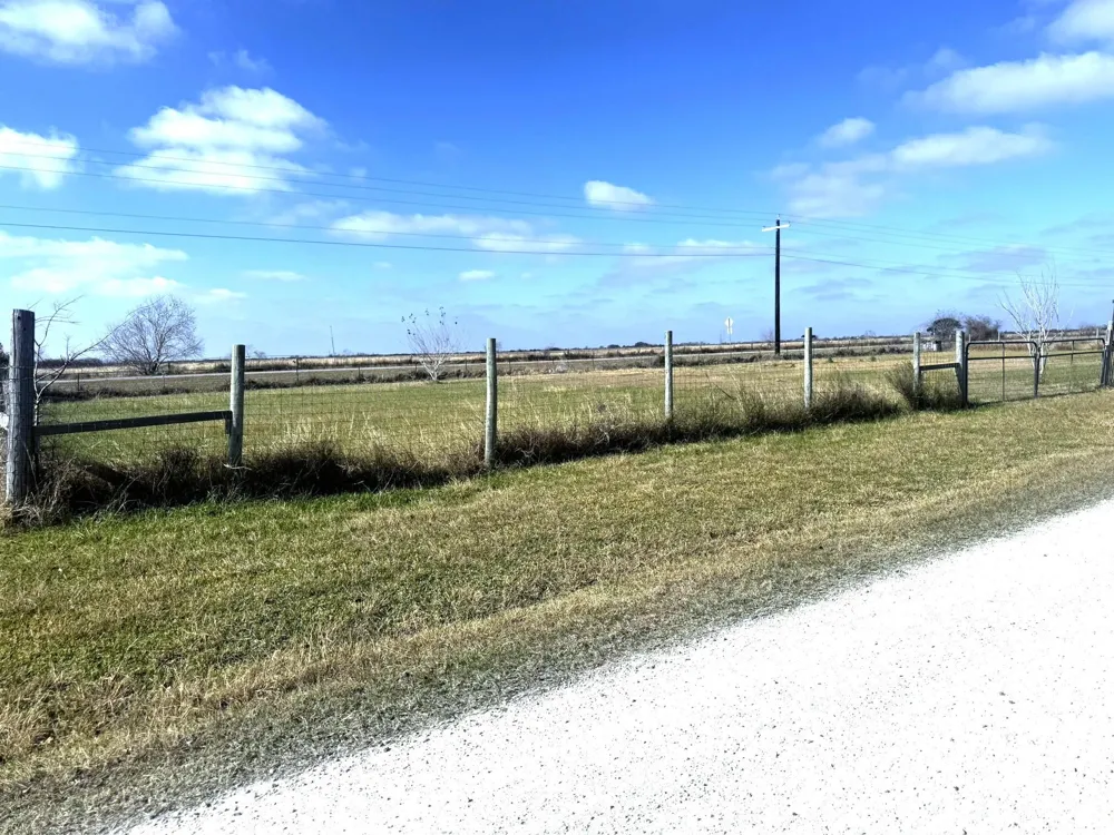 303 Pinafore Court Palacios, TX 77465