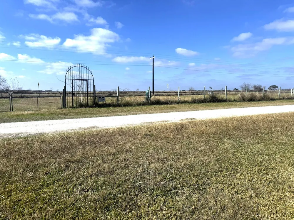 303 Pinafore Court Palacios, TX 77465