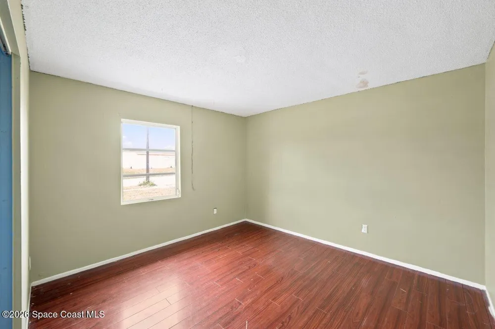 915 Burn Drive NE Palm Bay, FL 32905