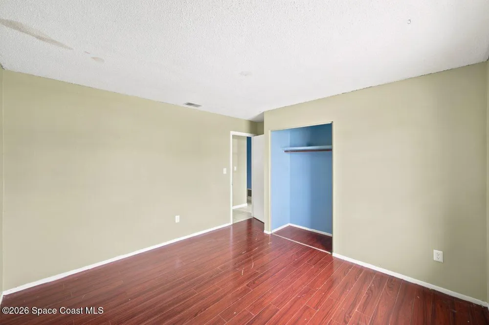 915 Burn Drive NE Palm Bay, FL 32905