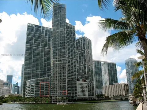 465 BRICKELL AV #502