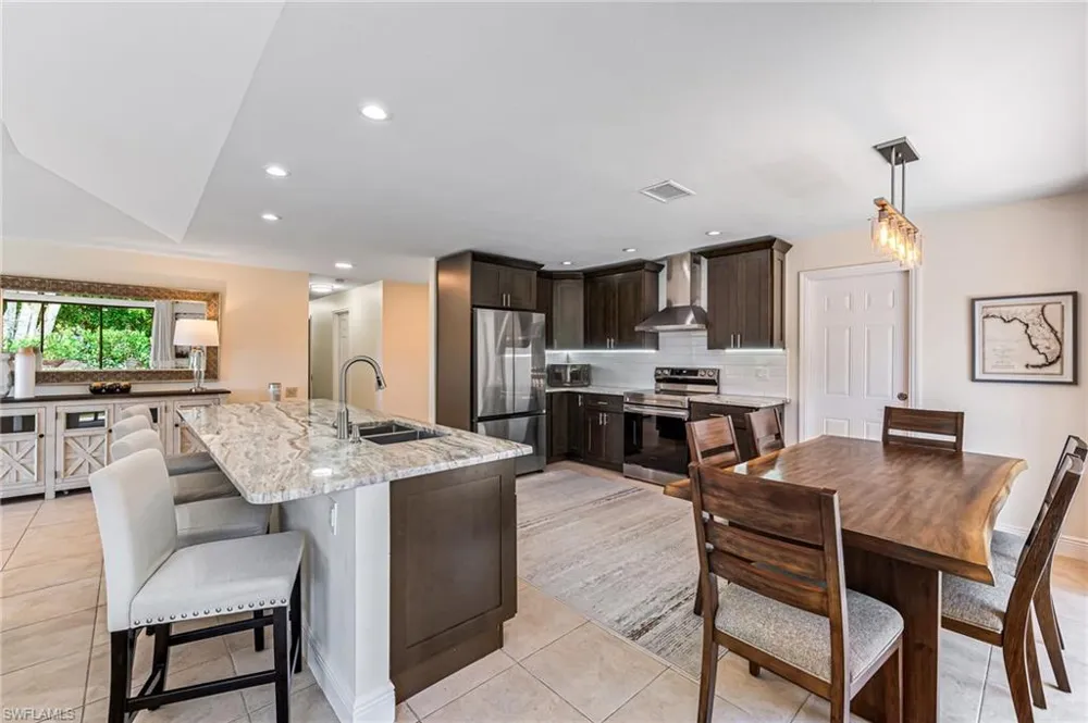 9908 White Sands Place Bonita Springs, FL 34135