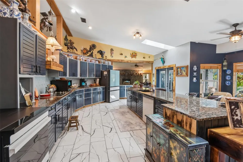 5318 SANDRA DRIVE Weeki Wachee, FL 34607