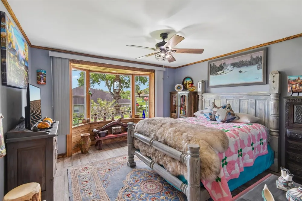 5318 SANDRA DRIVE Weeki Wachee, FL 34607