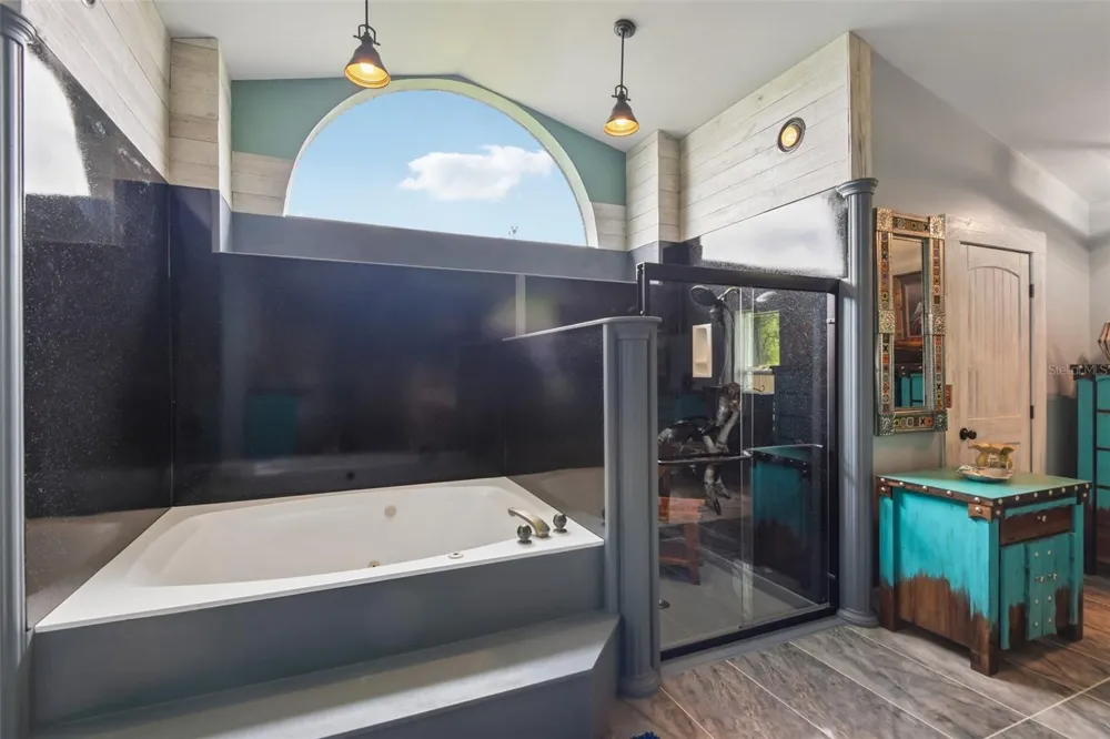 5318 SANDRA DRIVE Weeki Wachee, FL 34607