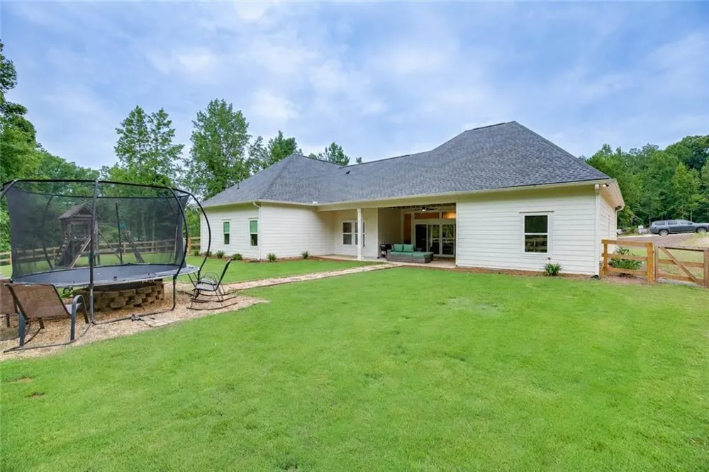 1077 Riverstone Drive Social Circle, GA 30025