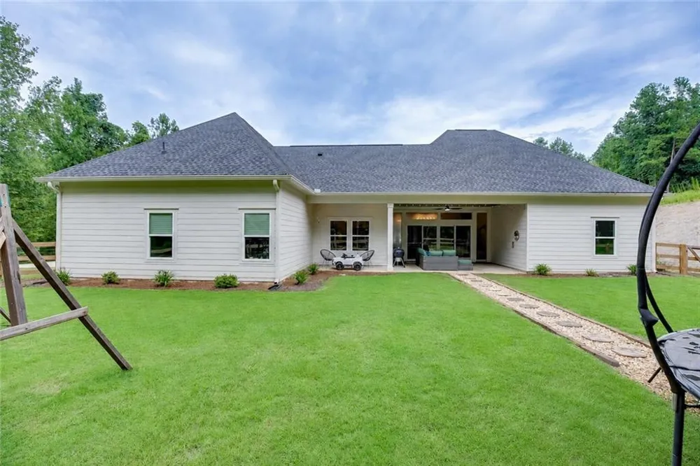 1077 Riverstone Drive Social Circle, GA 30025