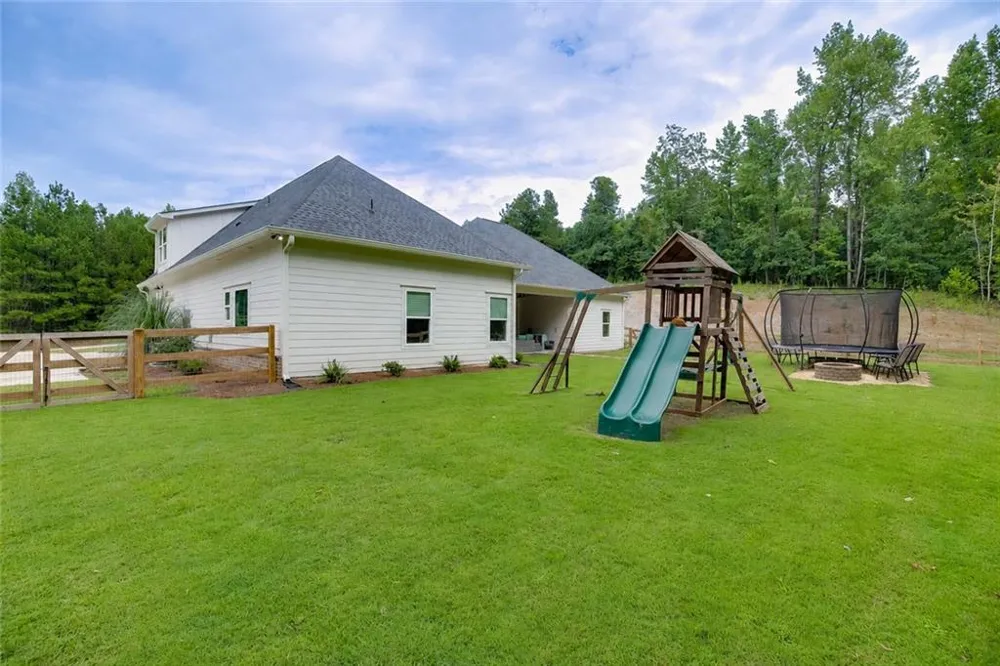 1077 Riverstone Drive Social Circle, GA 30025