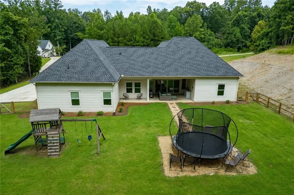1077 Riverstone Drive Social Circle, GA 30025