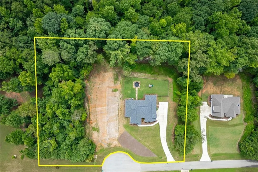 1077 Riverstone Drive Social Circle, GA 30025