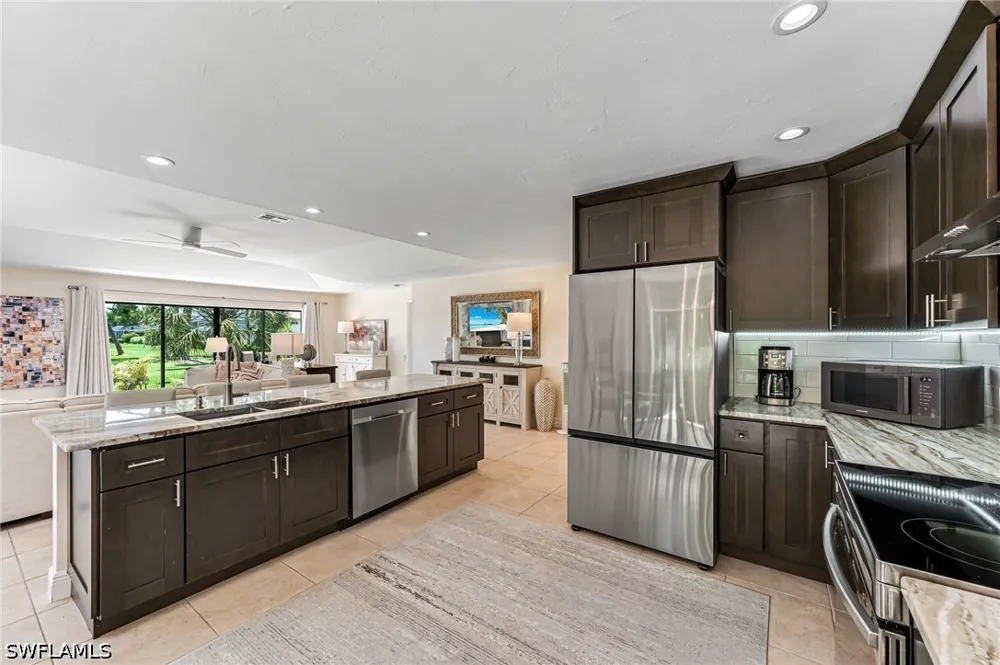 White Sands Place Bonita Springs, FL 34135