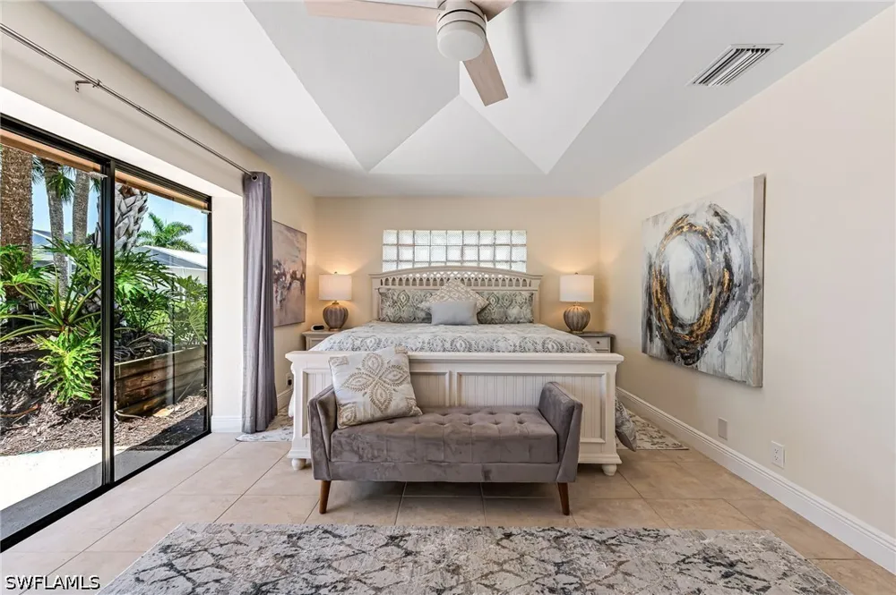 White Sands Place Bonita Springs, FL 34135