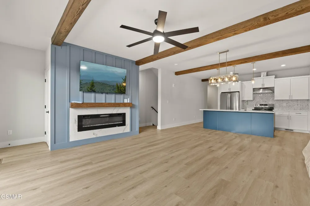 215 Circle Drive #6 Gatlinburg, TN 37738