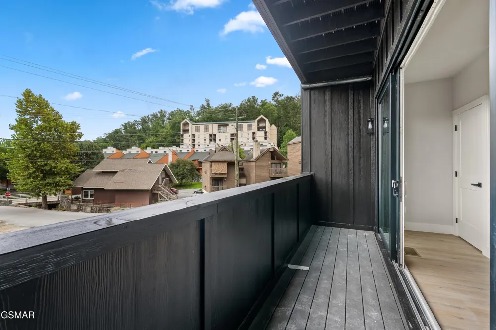 215 Circle Drive #6 Gatlinburg, TN 37738