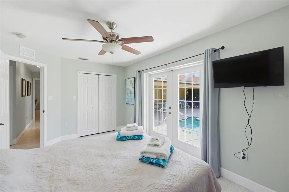 894 BOUNDARY BOULEVARD Rotonda West, FL 33947