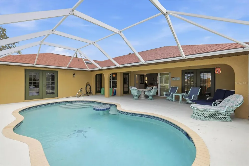894 BOUNDARY BOULEVARD Rotonda West, FL 33947