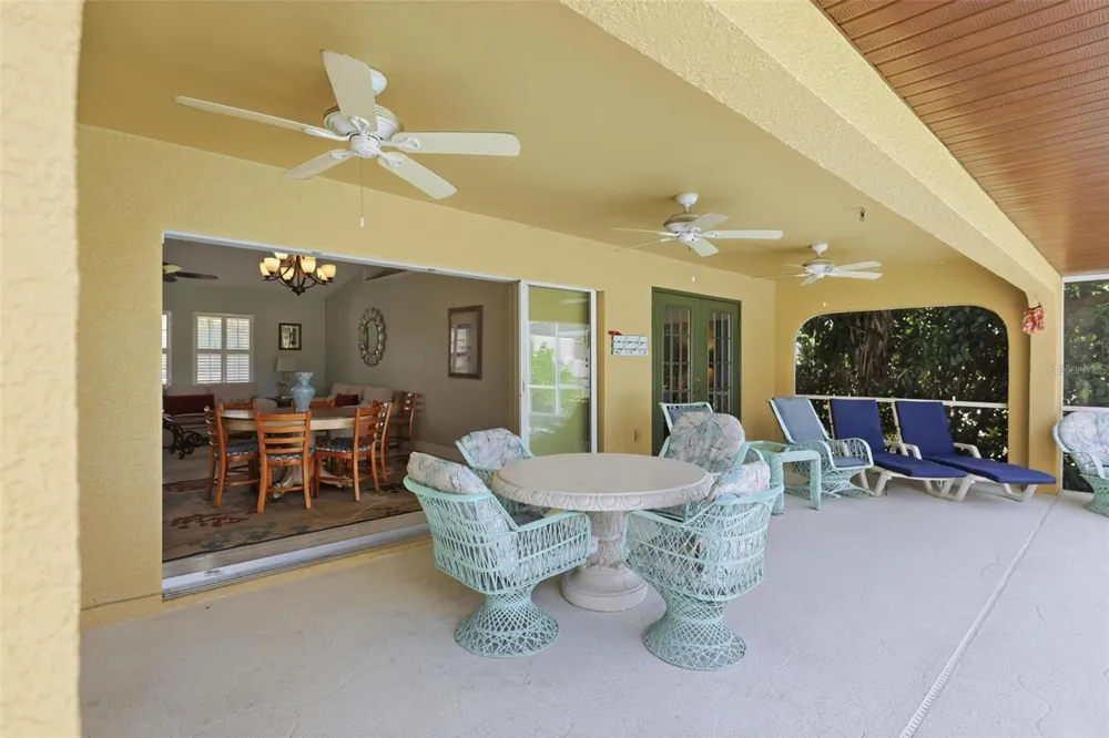 894 BOUNDARY BOULEVARD Rotonda West, FL 33947