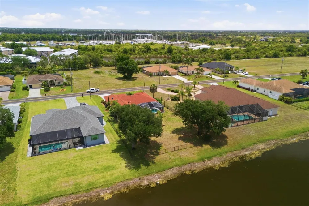 894 BOUNDARY BOULEVARD Rotonda West, FL 33947