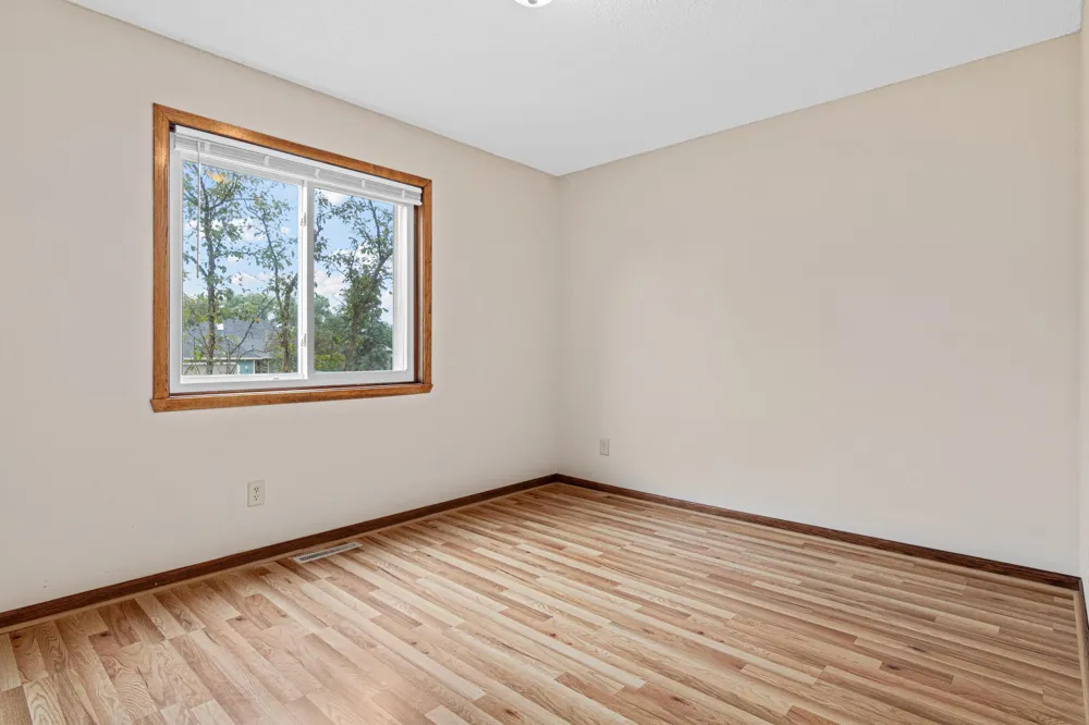 3749 Goodwin Court Oakdale, MN 55128