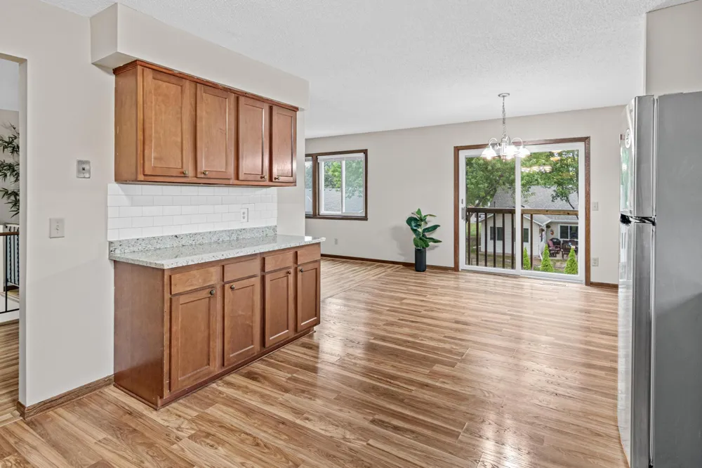 3749 Goodwin Court Oakdale, MN 55128