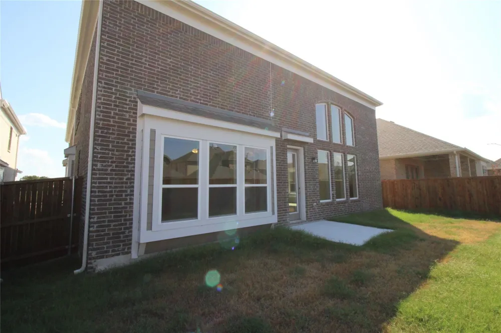 8407 Cornerstone Drive Rowlett, TX 75088