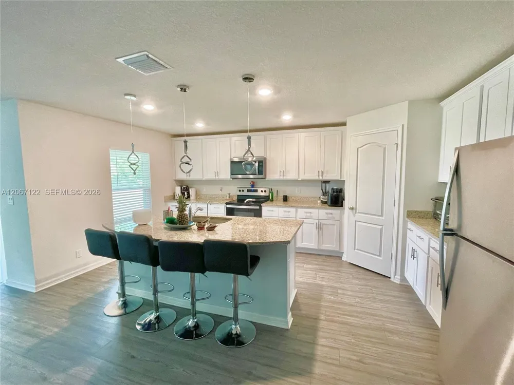 3902 SW Brunswick St #3902 Saint Lucie West, FL 34953