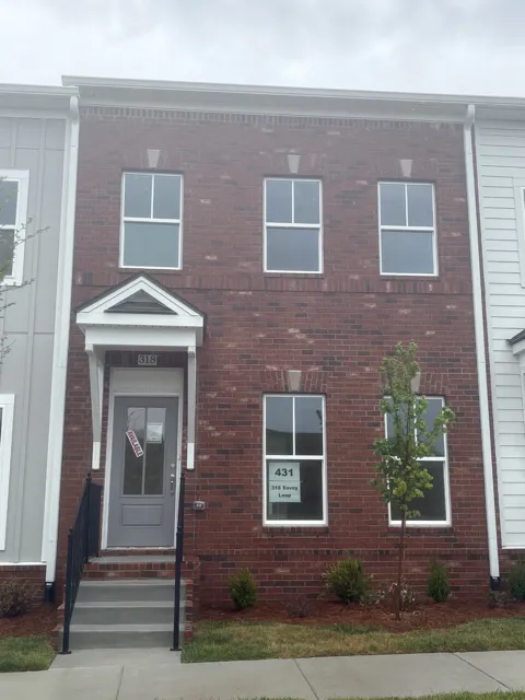 318 Savoy Loop