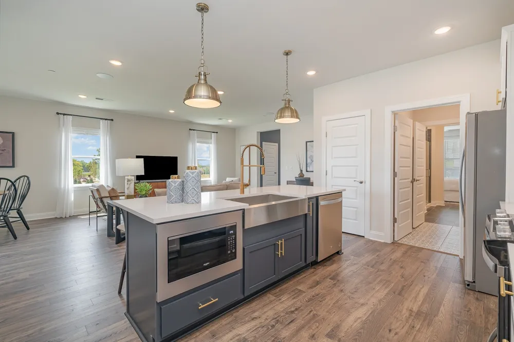6411 Waymeet Dr Spring Hill, TN 37174